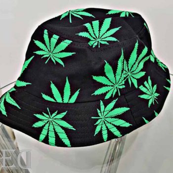 כובע קנבאיס שחור ירוק