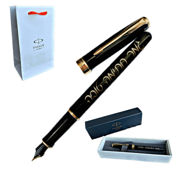עט שחור זהב פרקר עם חריטה-3
